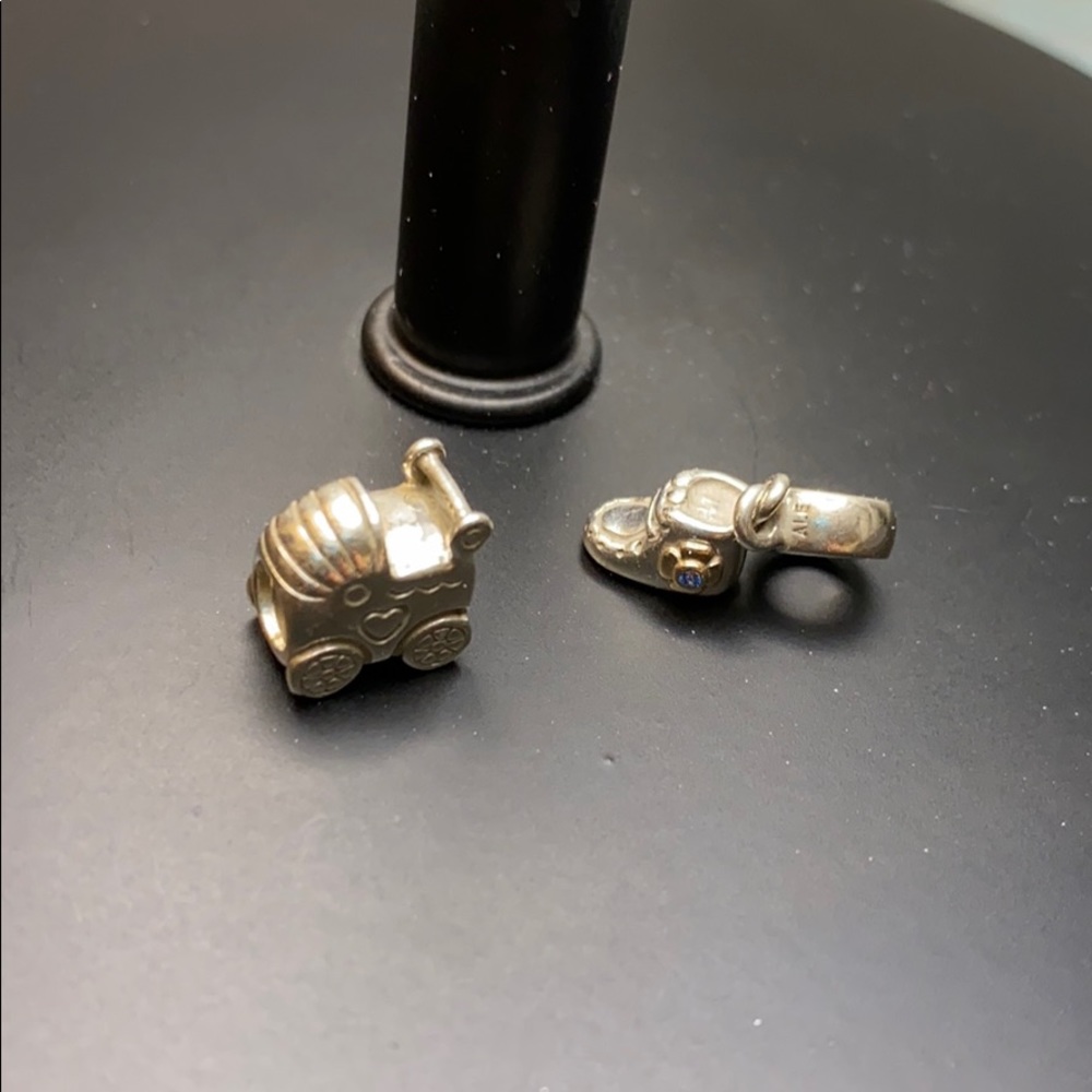 Pandora baby carriage & shoe charms - Picture 4 of 8